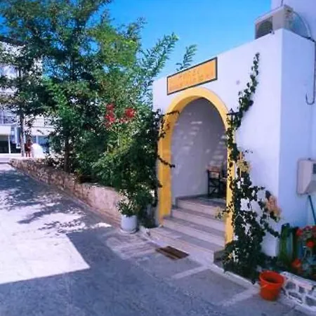 Anixis Hotel apartamentowy Naxos City