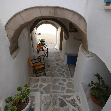 Lägenhetshotell Anixis Naxos City