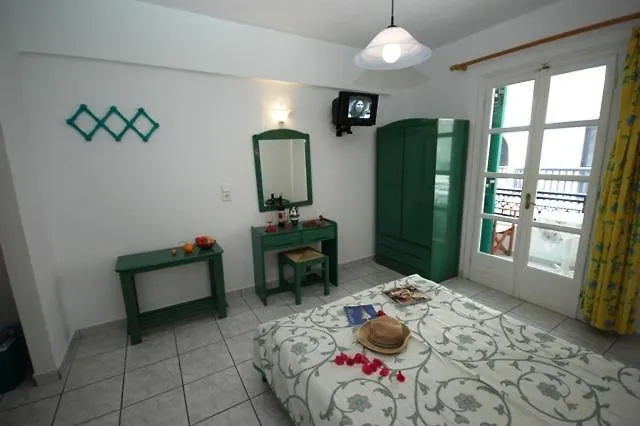 Anixis Апарт-отель *