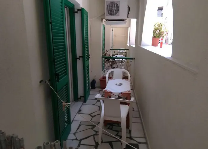 Apart-hotel Anixis *